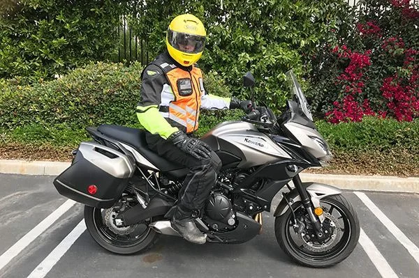 Helmet, Gloves, and More: Must-Have Safety Gear for E-Riders